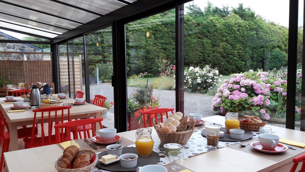 Maison De La Croix Galliot Bed & Breakfast Cherrueix Exterior foto